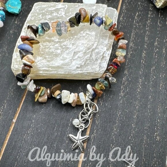 Alquimia Jewelry - Multi gemstones charms adorned bracelet
